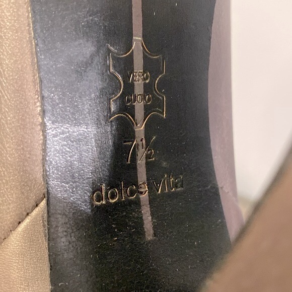 Dolce Vita gray boots, size 7 1/2. - Picture 7 of 10